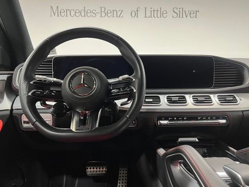 Used 2025 Mercedes-Benz GLE 53 AMG 4MATIC image 31