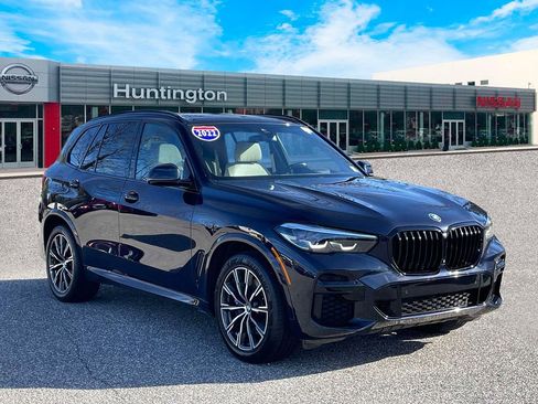 Used 2022 BMW X5 xDrive40i w/ M Sport Package image 4