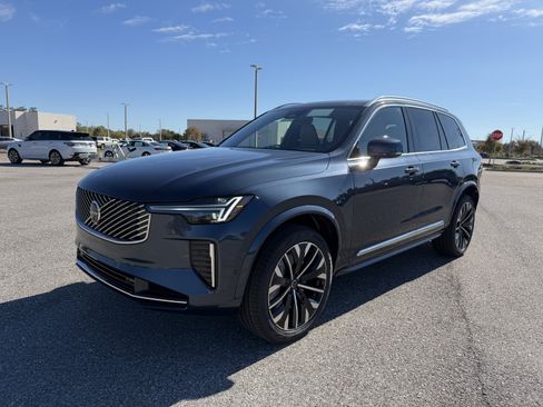 New 2026 Volvo XC90 B6 Plus image 7