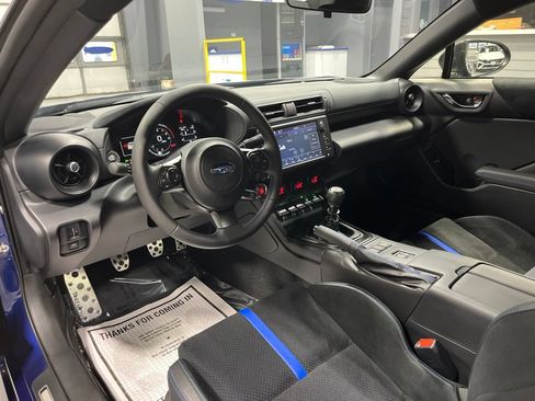 Used 2024 Subaru BRZ tS RWD image 31