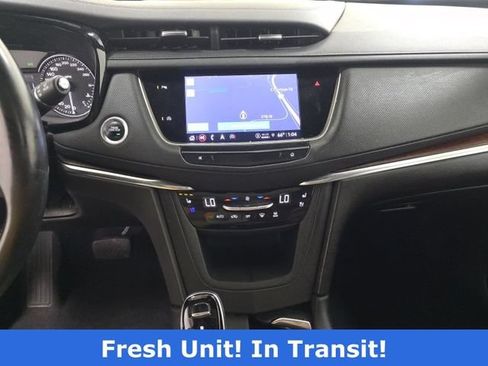 Used 2022 Cadillac XT5 Premium Luxury AWD/4WD image 9