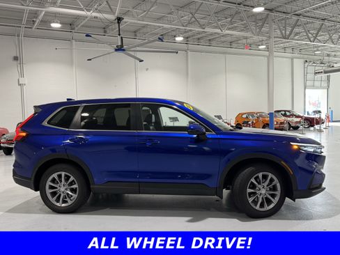 Used 2023 Honda CR-V EX-L image 2