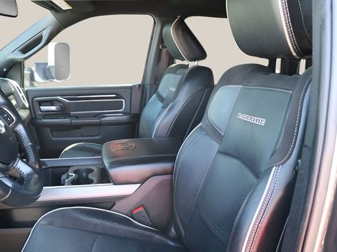 Used 2022 RAM 2500 Laramie AWD/4WD image 12