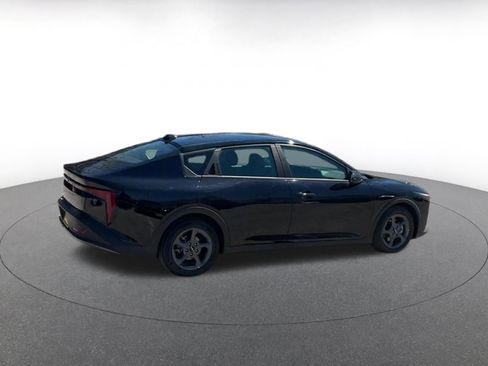 Used 2025 Kia K4 LXS image 14