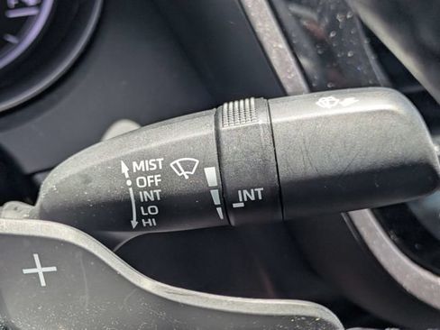Used 2023 Toyota Camry SE FWD image 33
