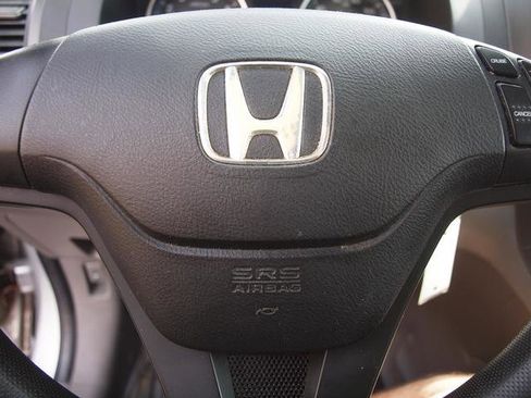 Used 2011 Honda CR-V LX image 9