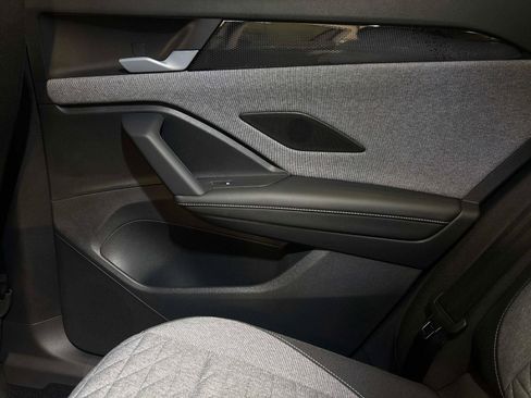 New 2026 Volkswagen Tiguan S image 15