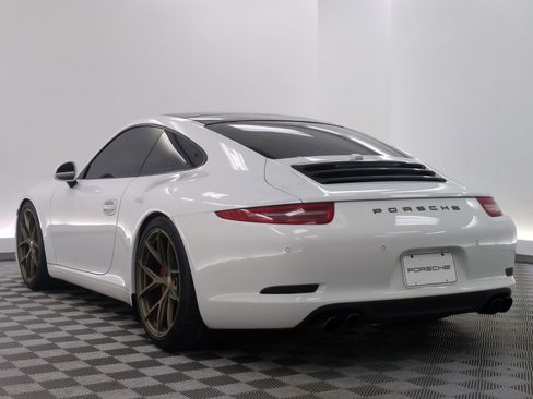 Used 2014 Porsche 911 Carrera S RWD image 3