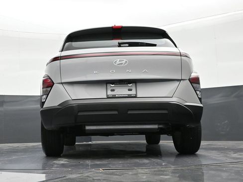 Used 2026 Hyundai Kona SE image 23
