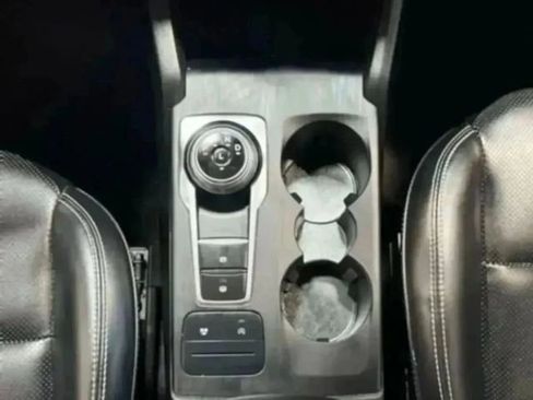 Used 2020 Ford Escape SEL image 49