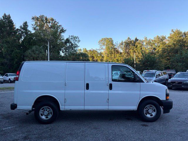 Used 2019 Chevrolet Express 2500 RWD image 6