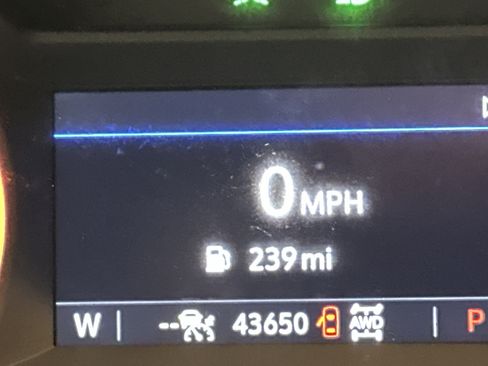 Used 2023 Chevrolet TrailBlazer RS w/ Technology Package image 22