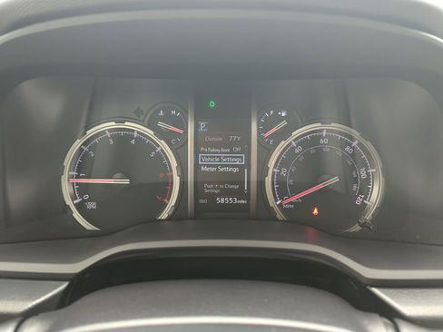 Used 2022 Toyota 4Runner Limited AWD/4WD image 39