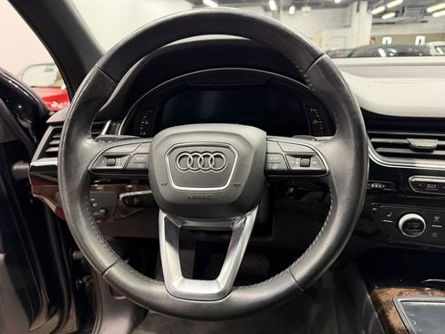 Used 2017 Audi Q7 3.0T Premium Plus AWD/4WD image 38