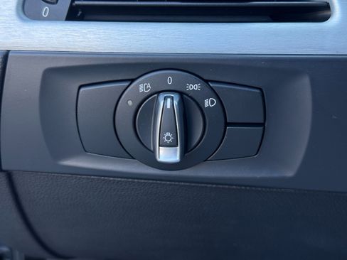 Used 2013 BMW M3 Coupe image 15