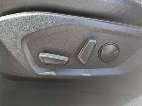 Used 2022 Ford Edge ST-Line AWD/4WD image 10