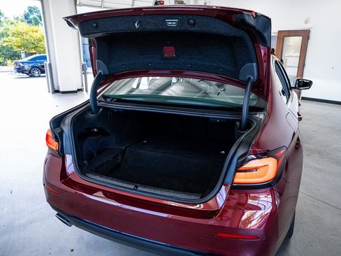 Used 2023 BMW 530e xDrive image 63