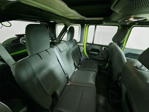 Used 2019 Jeep Wrangler Unlimited Sport S image 26