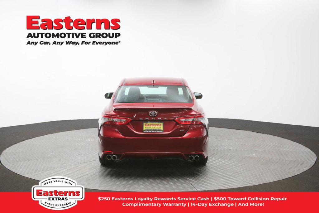Used 2018 Toyota Camry SE w/ Audio Package FWD image 38