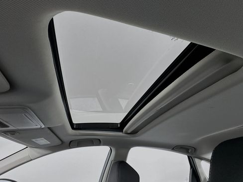 Certified 2023 Honda Accord EX image 21