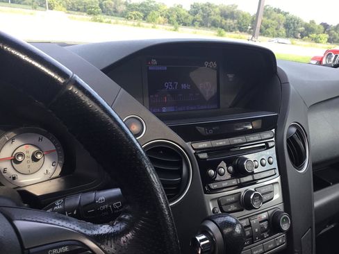 Used 2015 Honda Pilot EX-L image 18