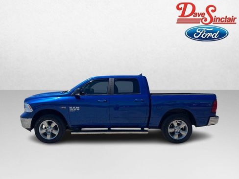 Used 2019 RAM 1500 Big Horn AWD/4WD image 10