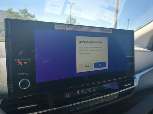 New 2025 Toyota Sienna XLE image 20