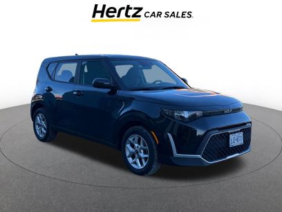 Used 2025 Kia Soul LX w/ LX Technology Package