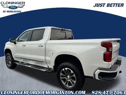 Used 2023 Chevrolet Silverado 1500 High Country w/ Technology Package image 9