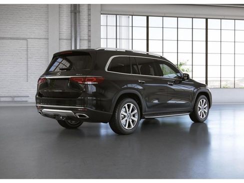 Certified 2023 Mercedes-Benz GLS 450 4MATIC image 22