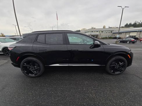New 2026 Chevrolet Equinox EV RS FWD image 3