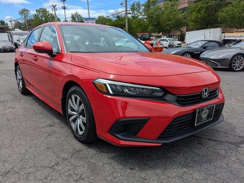Used 2023 Honda Civic LX image 5