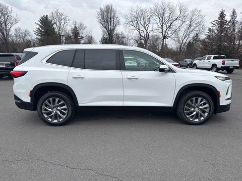 New 2026 Buick Enclave Preferred w/ Power Package image 8