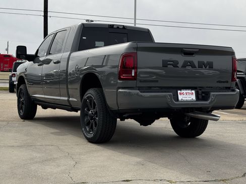 New 2026 RAM 2500 Laramie AWD/4WD image 8