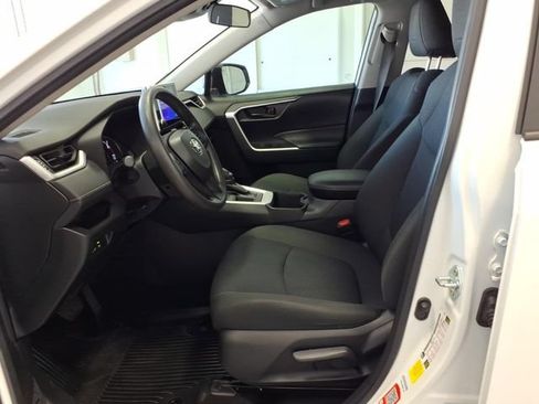 Used 2024 Toyota RAV4 LE FWD image 10