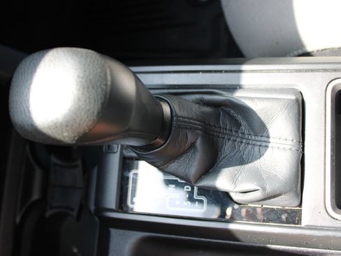 Used 2021 Toyota Tacoma SR w/ SR Convenience Package RWD image 37