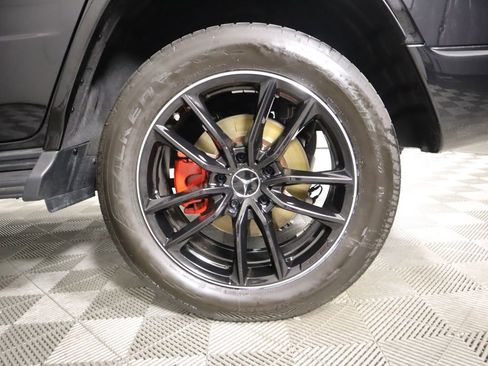Used 2025 Mercedes-Benz G 550 image 32