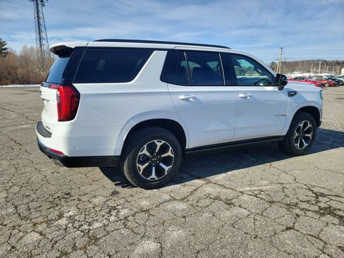 New 2026 GMC Yukon AT4 w/ AT4 Premium Plus Package AWD/4WD image 7