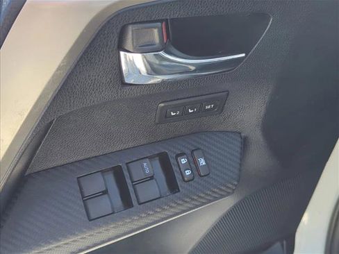 Used 2013 Toyota RAV4 Limited image 7