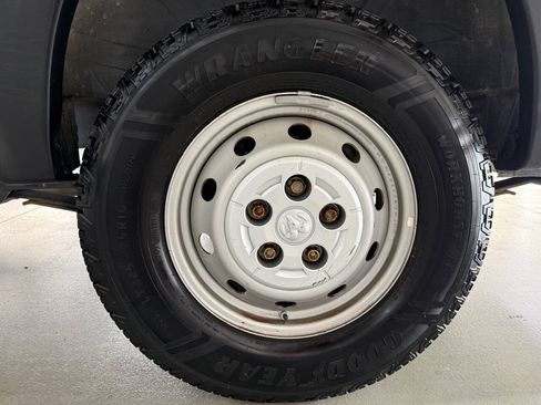 Used 2019 RAM ProMaster 2500 FWD image 24
