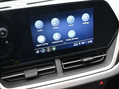 Used 2024 Chevrolet Trax LS w/ LS Convenience Package image 31