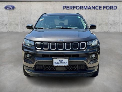 Used 2022 Jeep Compass Latitude w/ Convenience Group image 3