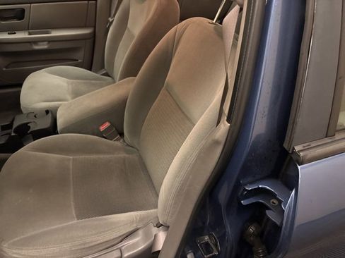 Used 2004 Ford Taurus SE image 11