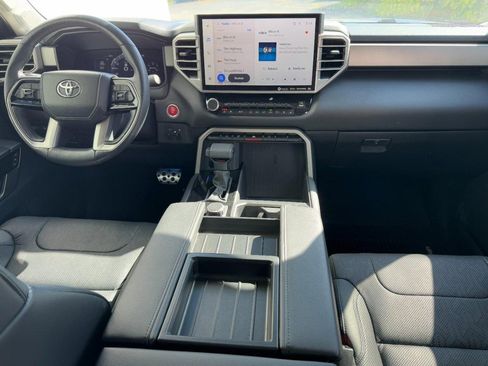 Used 2024 Toyota Tundra Limited image 11
