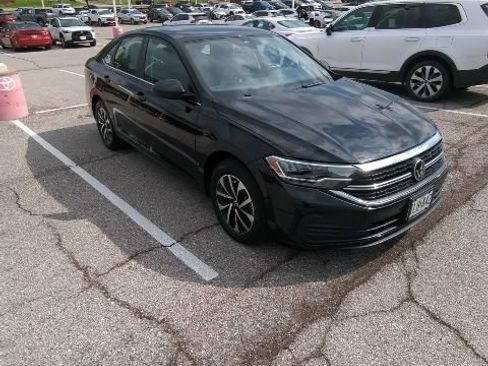 Used 2024 Volkswagen Jetta S FWD image 7