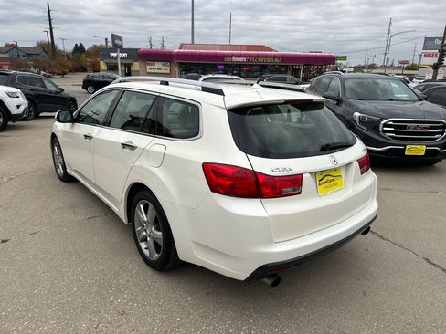 Used 2011 Acura TSX Sport Wagon image 5