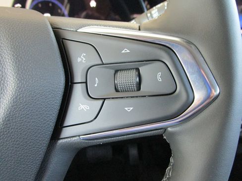 New 2026 Chevrolet Trax ACTIV w/ Driver Confidence Package FWD image 30