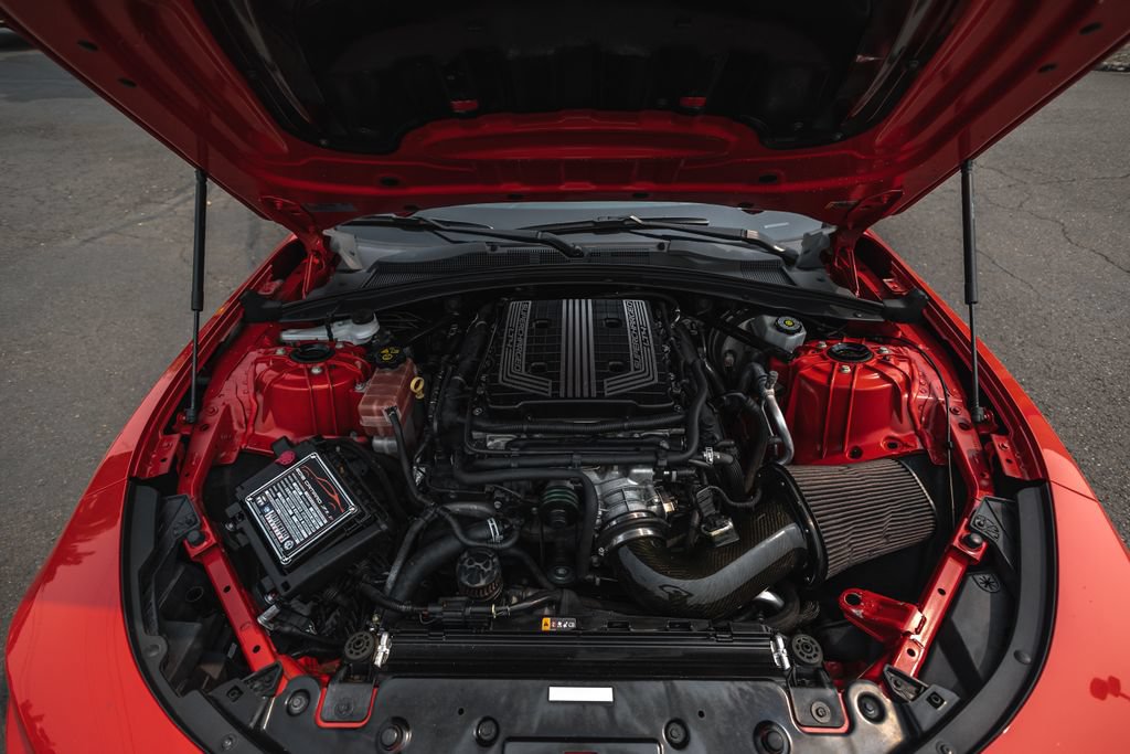 Used 2018 Chevrolet Camaro ZL1 RWD image 21