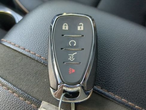 Used 2019 Chevrolet Blazer Premier w/ Sun and Wheels Package FWD image 36