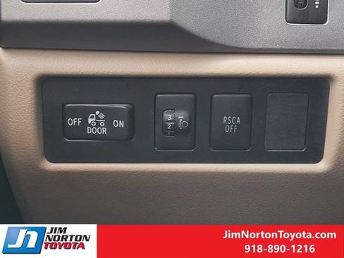 Used 2012 Toyota Tundra Limited w/ Memory Pkg image 24